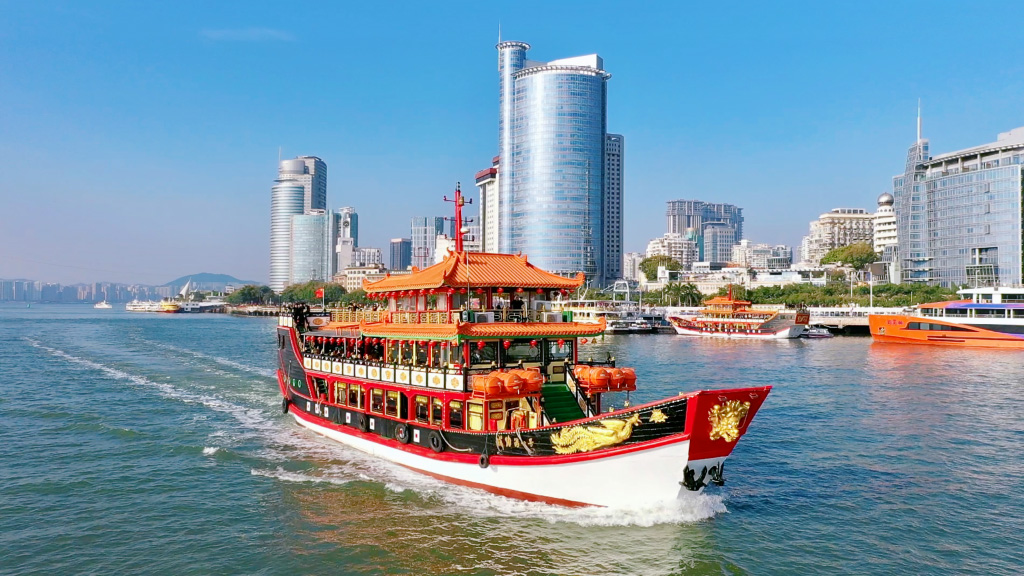 US imposes 10% tariff to drive Chinese companies to seize Southeast Asia